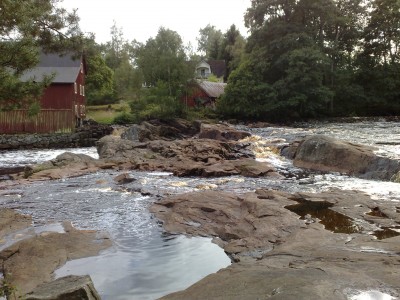 Det dånar ordentligt, ingen risk att man går vilse med Krokån som följeslagare.